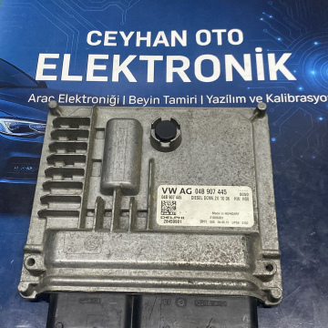VW AG 04B 907 445 - Delphi 28459901 - Diesel DCM6.2V 10 06 - Motor Beyni
